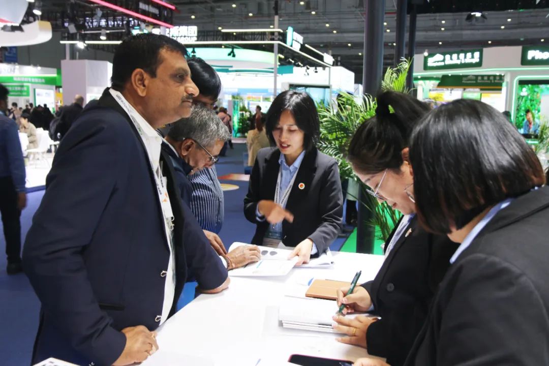 金牌贊助企業(yè)海大生物全新亮相上海CAC國際農(nóng)化展,以科技實(shí)力獻(xiàn)禮25周年