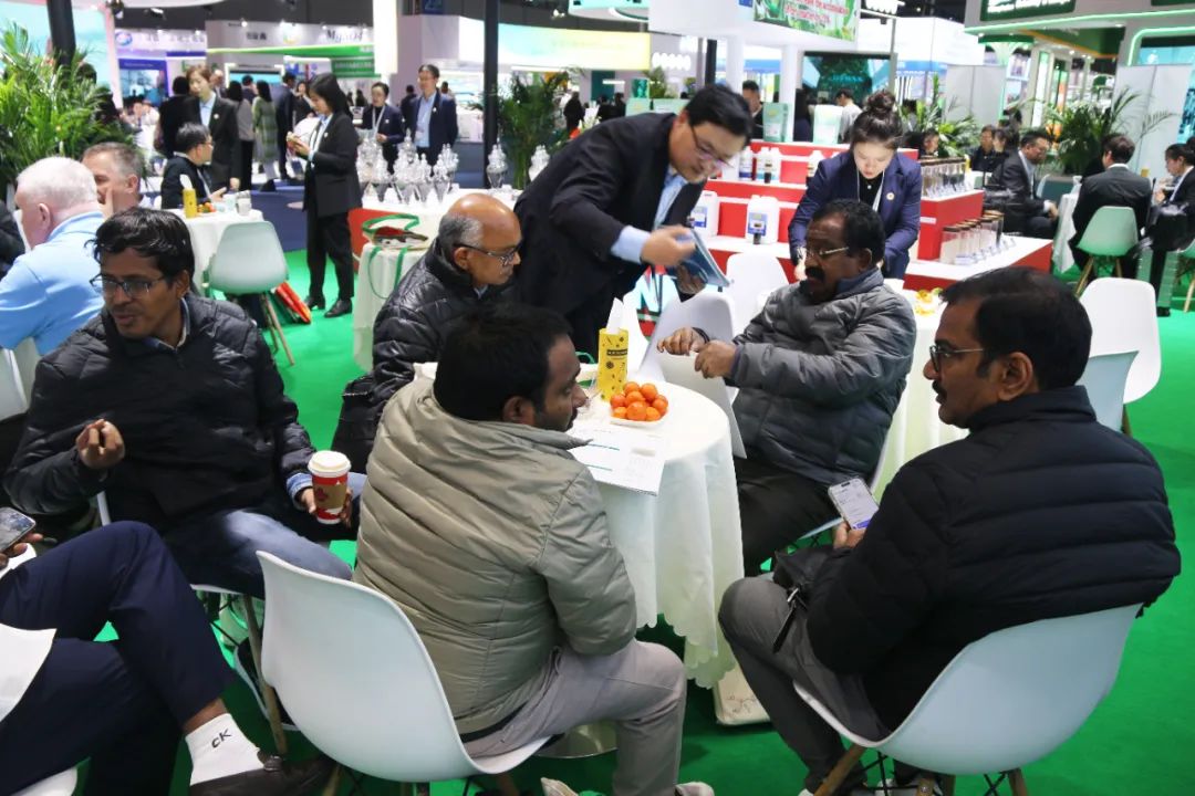 金牌贊助企業(yè)海大生物全新亮相上海CAC國際農(nóng)化展,以科技實(shí)力獻(xiàn)禮25周年