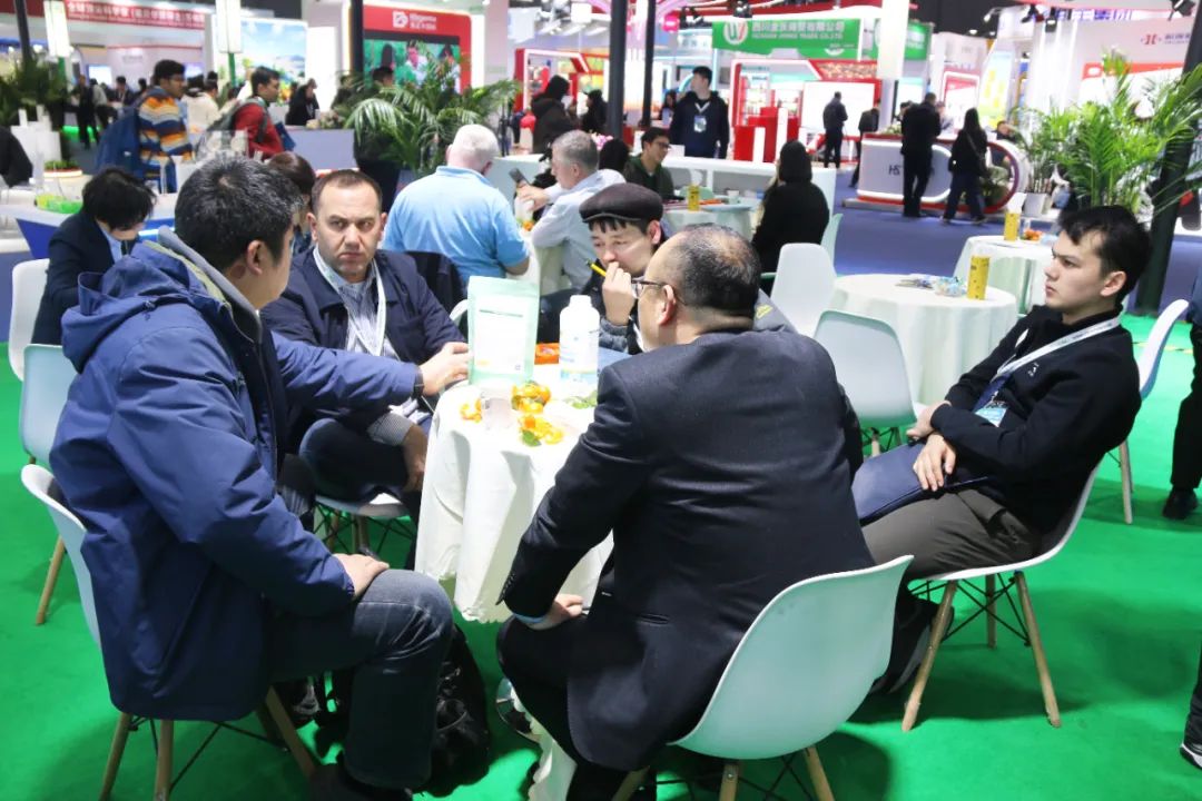 金牌贊助企業(yè)海大生物全新亮相上海CAC國際農(nóng)化展,以科技實(shí)力獻(xiàn)禮25周年